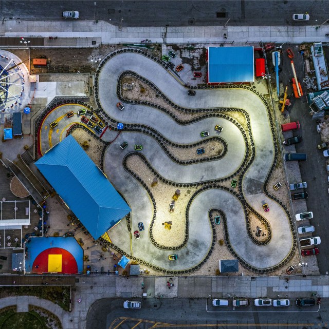 longform-original-9546-1452184541-3